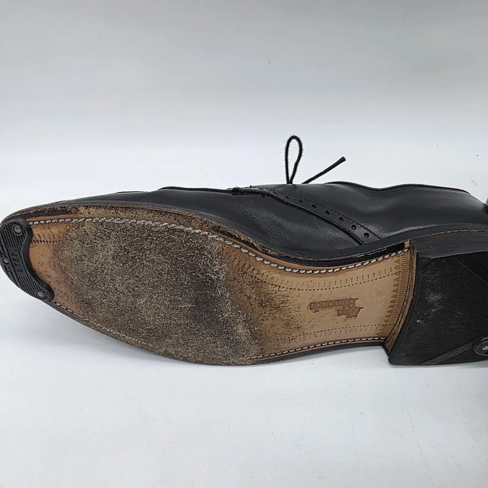 Allen Edmonds brand allen